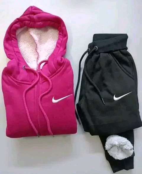 BUZO CON PELUCHE DE DAMA COMPLETO
